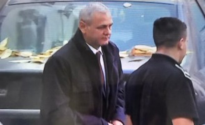 O zi din viața lui Liviu Dragnea în pușcărie: Ce face în spatele gratiilor, cu cine stă în celulă și cu ce politicieni vorbește la telefoni