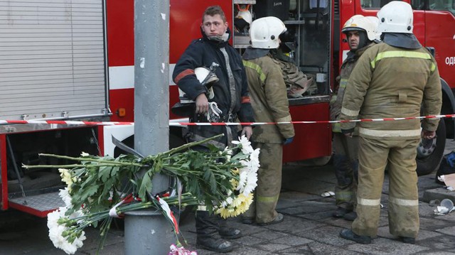 Ucraina: Bilanţul incendiului de la o instituţie de învăţământ superior din Odesa ajunge la 16 morţi; directoarea, arestată