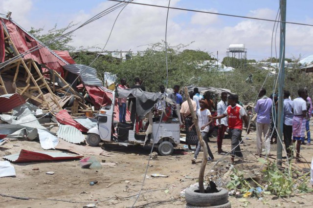 Somalia: Aproape 100 de morţi în atacul cu vehicul-capcană de la Mogadiscio, conform celui mai recent bilanţ