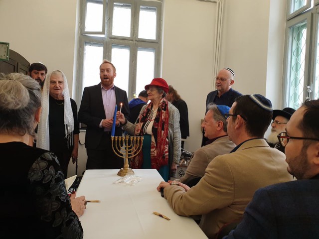 A fost reinaugurat sediul Comunităţii Evreieşti din Constanţa, după renovare. Maia Morgenstern nu a lipsit de la eveniment – VIDEO!