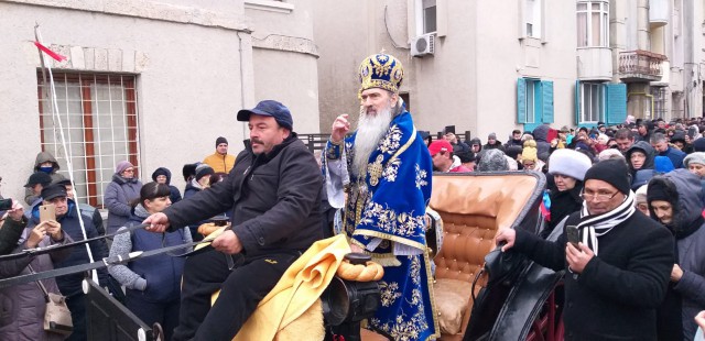 Mii de oameni, prezenți de Bobotează la Constanța. VIDEO!