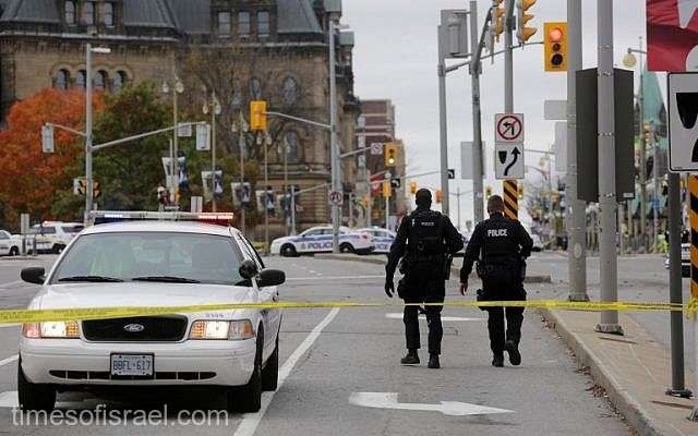 Canada: Un mort şi trei răniţi grav într-un atac armat în centrul capitalei Ottawa