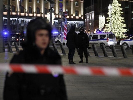 Rusia a difuzat imagini cu suspecţii arestaţi pentru planificarea unor acte teroriste de Anul Nou