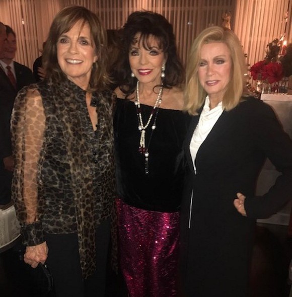 Ce bine se țin legendele din serialele „Dinastia” și „Dallas”! Sue Ellen, fabuloasă la 79 de ani