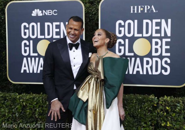 Jennifer Lopez a dat de înţeles la Globurile de Aur că s-a căsătorit cu Alex Rodriguez