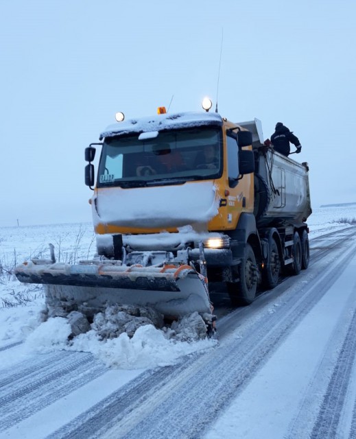 Au intervenit utilajele de deszăpezire la Constanța: iată localitățile! VIDEO