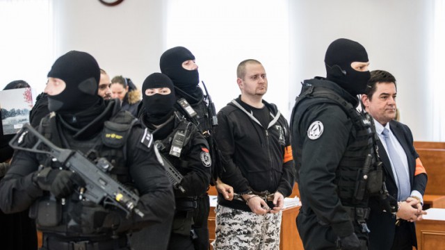 Slovacia: Unul dintre inculpaţii în procesul asasinării jurnalistului Jan Kuciak şi-a recunoscut crima