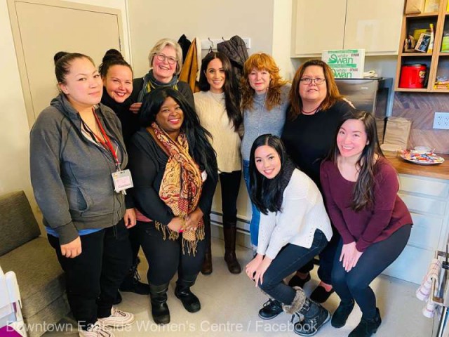 Prima ieşire în public a lui Meghan Markle, în Vancouver, după anunţul privind retragerea din prim-planul vieţii monarhice