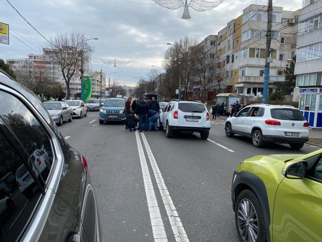 Accident rutier pe bulevardul Tomis: o persoană a ajuns la spital!