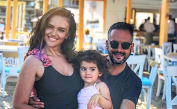 Survivor România începe pe 18 ianuarie. Vedetele şi-au lăsat familiile în lacrimi şi cu sarcini precise