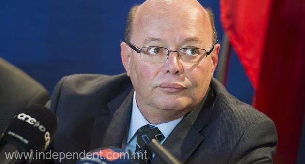 Malta: Şeful poliţiei a demisionat pe fondul criticilor privind anchetarea asasinării Daphnei Caruana Galizia
