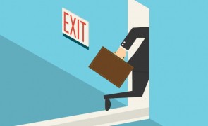 Parlamentarii USR stau la coadă să-şi dea demisia