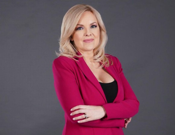 Oana Andoni se întoarce la pupitrul ştirilor Pro TV