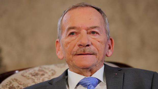 Republica Cehă: Preşedintele camerei superioare a parlamentului a murit