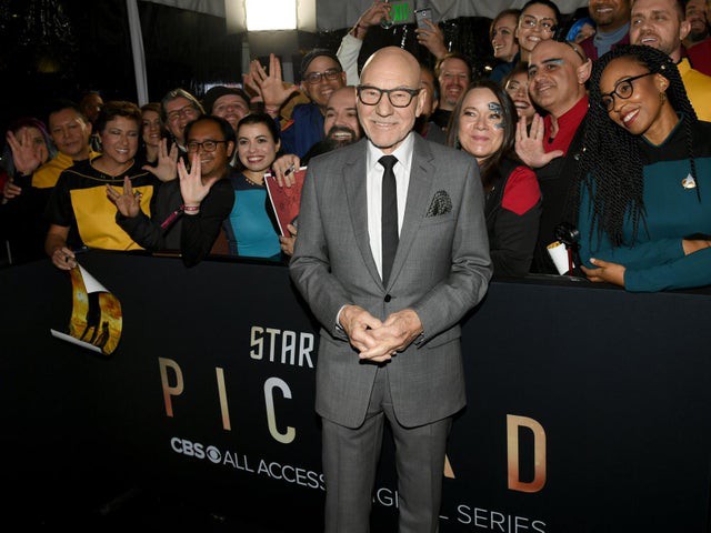 În „Star Trek: Picard“, Patrick Stewart îşi reinventează rolul-cult