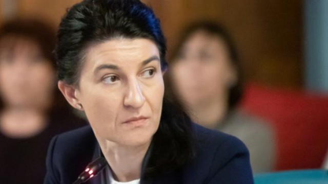 Casele de Pensii se reorganizează. Violeta Alexandru a stabilit termenul limită