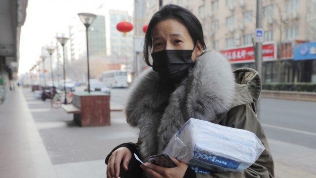 China: Noul coronavirus poate fi transmis de la mamă la făt