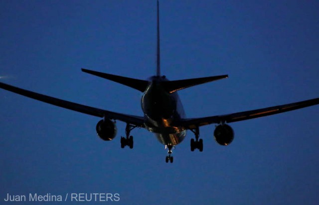 Un avion al companiei canadiene Westjet s-a întors din drum după ce un pasager a glumit spunând că are noul coronavirus