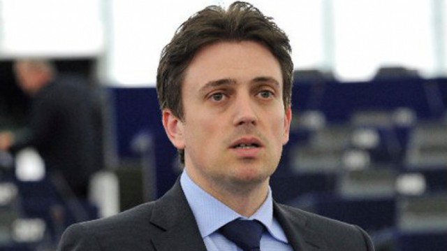 Cătălin Ivan: Criza politică permanentă este principala ameninţare la adresa siguranţei naţionale