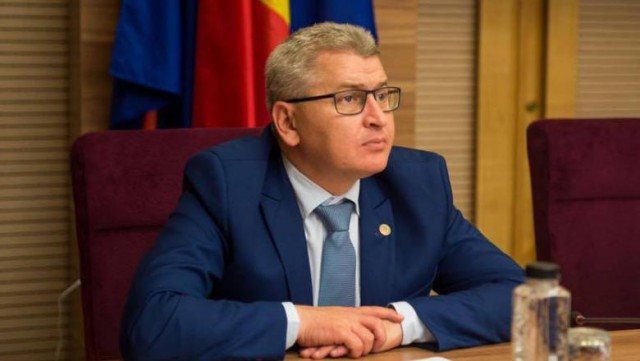 Roman: Pământul românesc nu poate fi troc politic PSD-UDMR
