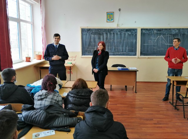 Jandarmii constănțeni, activități preventive la unitățile de învățământ!