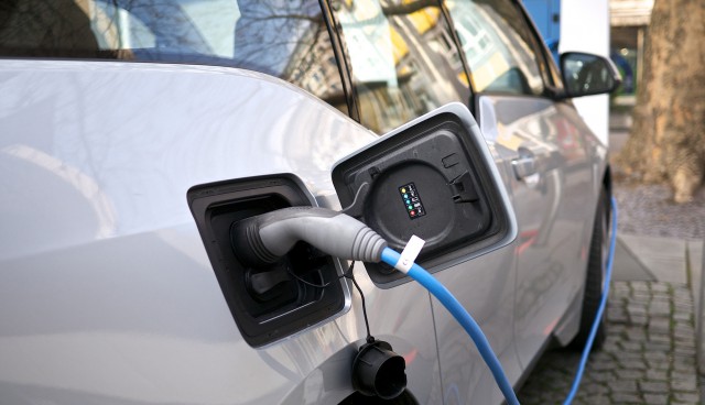 Germania este a doua piaţă mondială pentru automobilele electrice