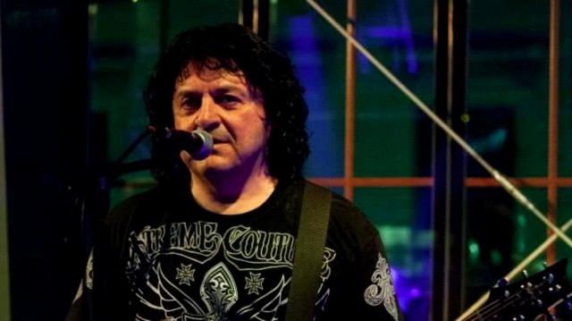 Paul Ciuci a pierdut marca „Compact” Solistul trebuie să scoată din buzunar 10.110 de lei, cheltuieli de judecată