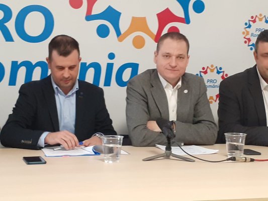 Mircea Dobre, despre abrogarea pensiilor speciale: E un joc politic fals