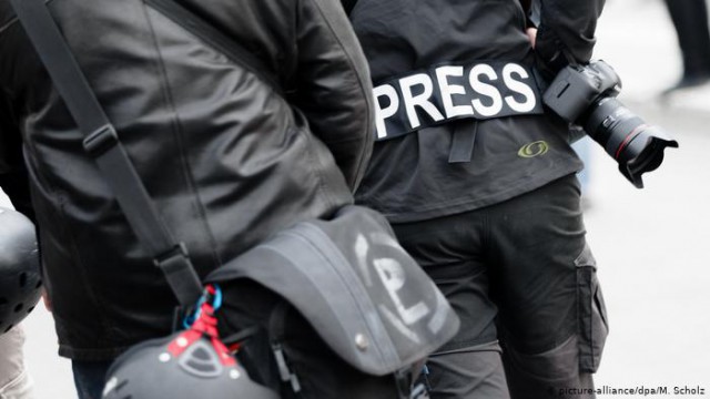 Reporteri fără frontiere cere autorităţilor bulgare să pună capăt încercărilor de intimidare a ziariştilor