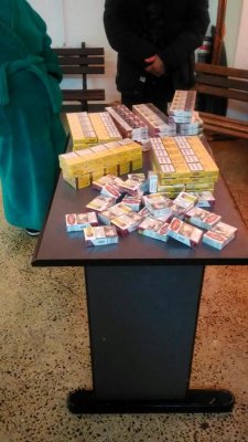 Poliția Locală, cu ochii pe ei! Bișnițarii din centrul Constanței au rămas fără țigări