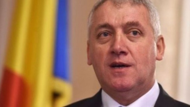 Ţuţuianu: Decizia CCR în cazul bugetului deschide calea oricărui Guvern să apeleze la procedura angajării răspunderii