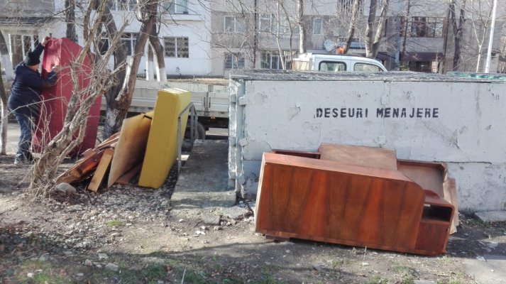 Cum puteți scăpa de deșeurile voluminoase!