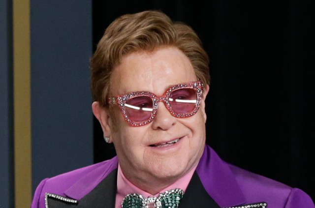Elton John, gazda unui concert caritabil din „propria sufragerie“