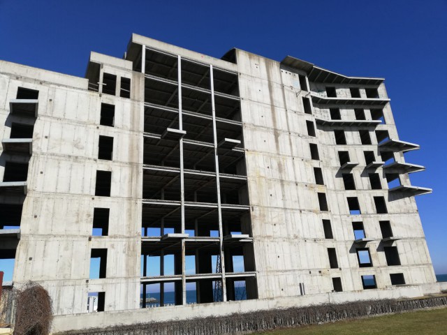 Încă un eșec de proporții: Ce se întâmplă cu hotelul de zece etaje din Portul Tomis?