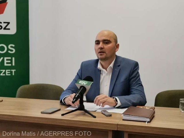 PMP atacă la CCR Legea educaţiei dacă va fi promulgată; UDMR susţine că legea a fost votată şi de PMP