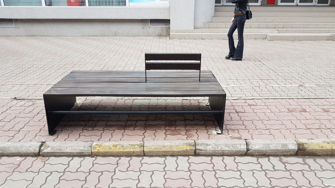 Cât plătește Primăria Constanța pentru lucrările de reparații la mobilierul urban! Cât plătește Primăria Constanța pentru lucrările de reparații la mobilierul urban!
