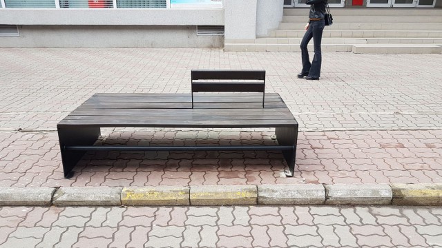 Cât plătește Primăria Constanța pentru lucrările de reparații la mobilierul urban!