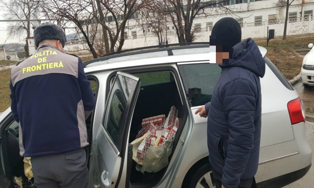 Autovehicul BURDUȘIT cu țigări de contrabandă, DEPISTAT la Cernavodă
