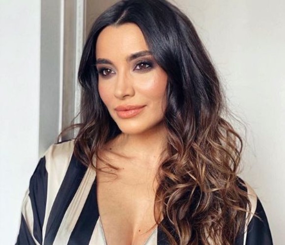 Lili Sandu a publicat primele imagini cu burtica de gravidă! Silviu Țolu, mesaj romantic pentru viitoarea mămică