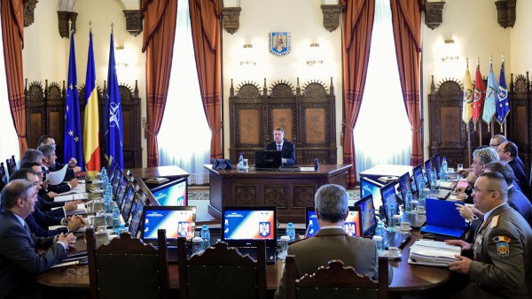 Iohannis: Miercuri, şedinţă CSAT pe tema coronavirus