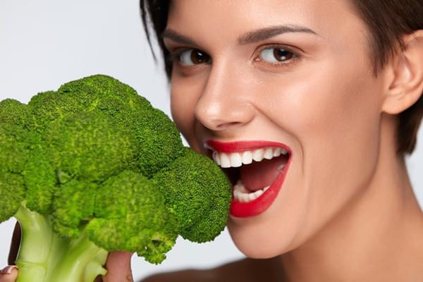 10 alimente care „ard” grăsimile văzând cu ochii