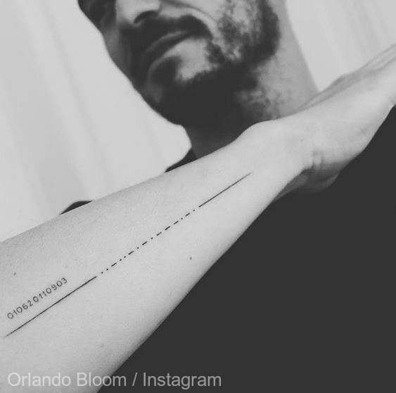 Orlando Bloom şi-a corectat tatuajul cu numele fiului său, ce era scris incorect