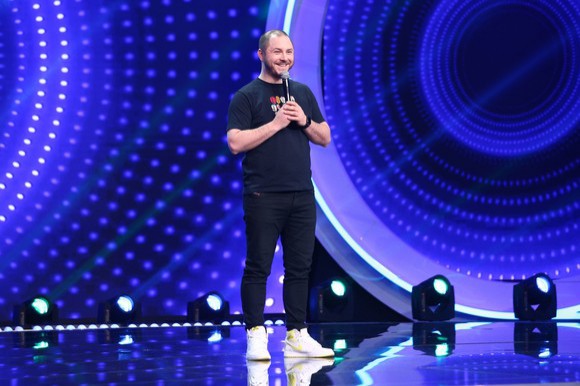 iUmor a revenit în forță. Bogdan Mălăele, fiul lui Horațiu Mălăele, glume geniale despre tatăl lui