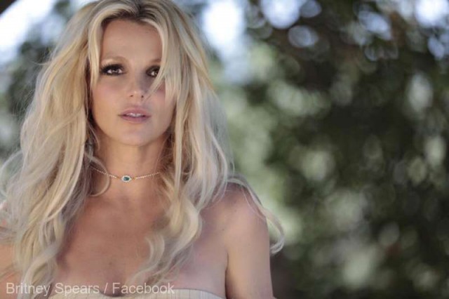 Britney Spears a suferit o fractură de metatarsian în timp ce dansa