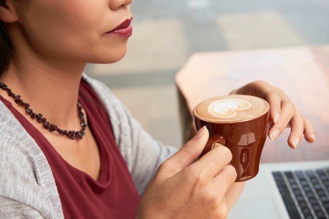 Cafeaua ajută la pierderea kilogramelor în plus?