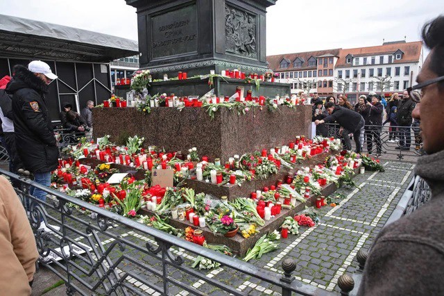 Germania: Oraşul Hanau va organiza pe 4 martie o ceremonie în memoria victimelor dublului atac