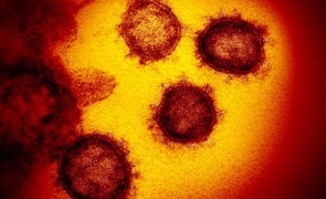 Simptomul mai puțin cunoscut al infecției cu coronavirus: La ce să fii atent!