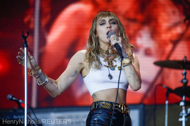 Miley Cyrus a anulat un concert umanitar pe care urma să-l susţină în Australia