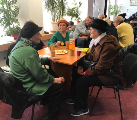 Sărbătoarea celor 40 de mucenici. Tradiții respectate la Căminul pentru Persoane Vârstnice