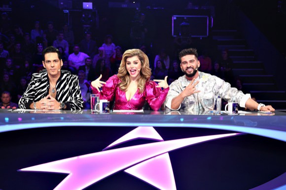 Primele poze de la noul „Next Star“. Loredana Groza, cu o rochie minusculă în juriu